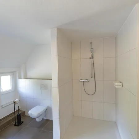 Casa vacanze Pure Jagst, Traum-lage Am Fluss Mit Kaminzimmer Und Infrarot-waermekabine Rindenmoos