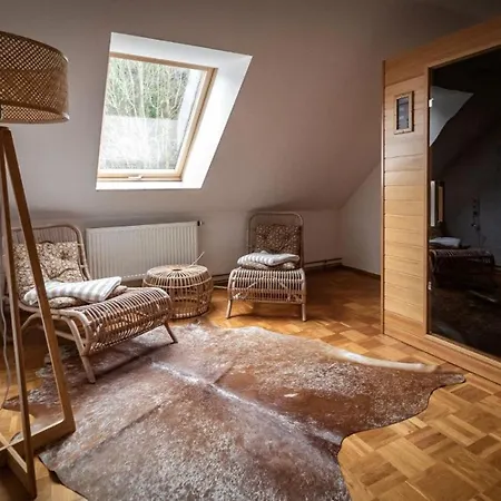 Pure Jagst, Traum-lage Am Fluss Mit Kaminzimmer Und Infrarot-waermekabine *