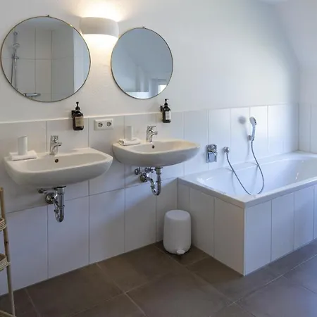 Pure Jagst, Traum-lage Am Fluss Mit Kaminzimmer Und Infrarot-waermekabine