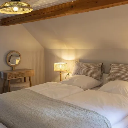 Casa vacanze Pure Jagst, Traum-lage Am Fluss Mit Kaminzimmer Und Infrarot-waermekabine