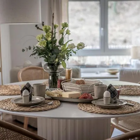 Casa vacanze Pure Jagst, Traum-lage Am Fluss Mit Kaminzimmer Und Infrarot-waermekabine *