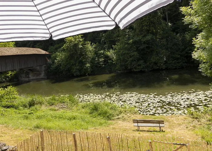 Сasa de vacaciones Pure Jagst, Traum-lage Am Fluss Mit Kaminzimmer Und Infrarot-waermekabine Rindenmoos